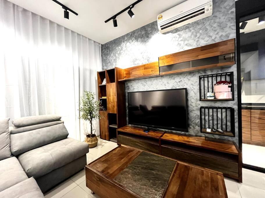 Elegant 3br,sunway Gandaria Seksyen 9 Bangi Apartment Bandar Baru Bangi